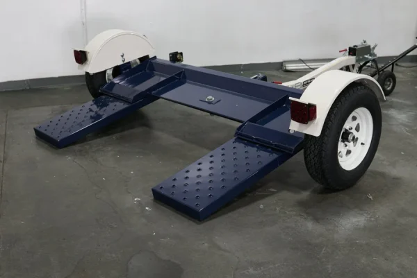 Tow Dolly with Surge Brakes - Image 2