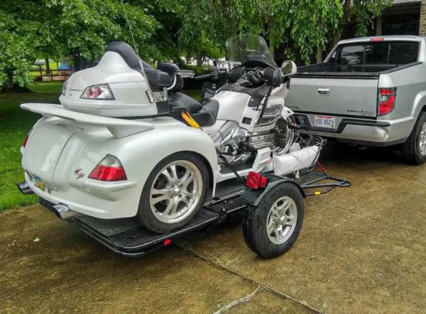 Three Rail Motorcycle Trailer - Image 5